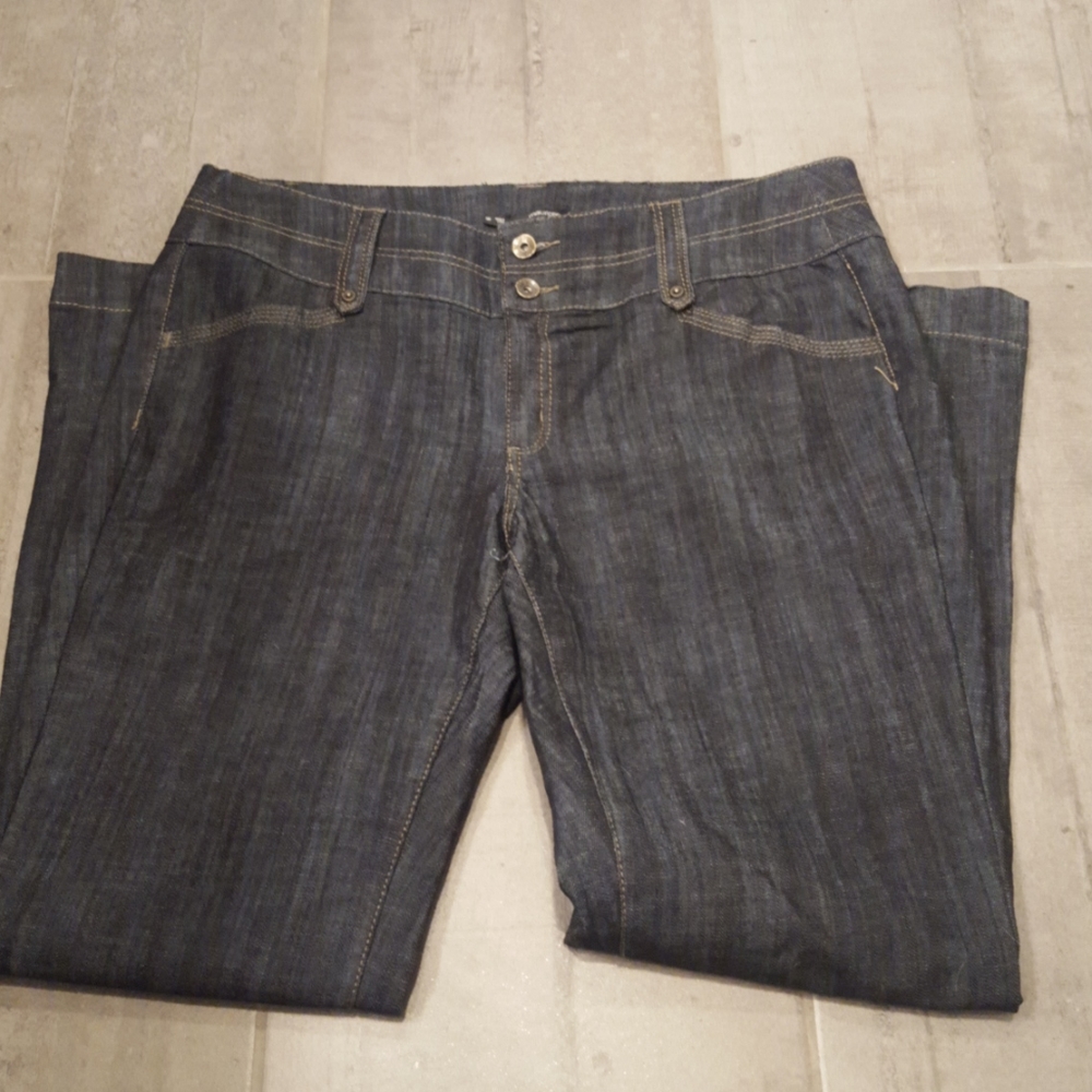 Wide leg jeans